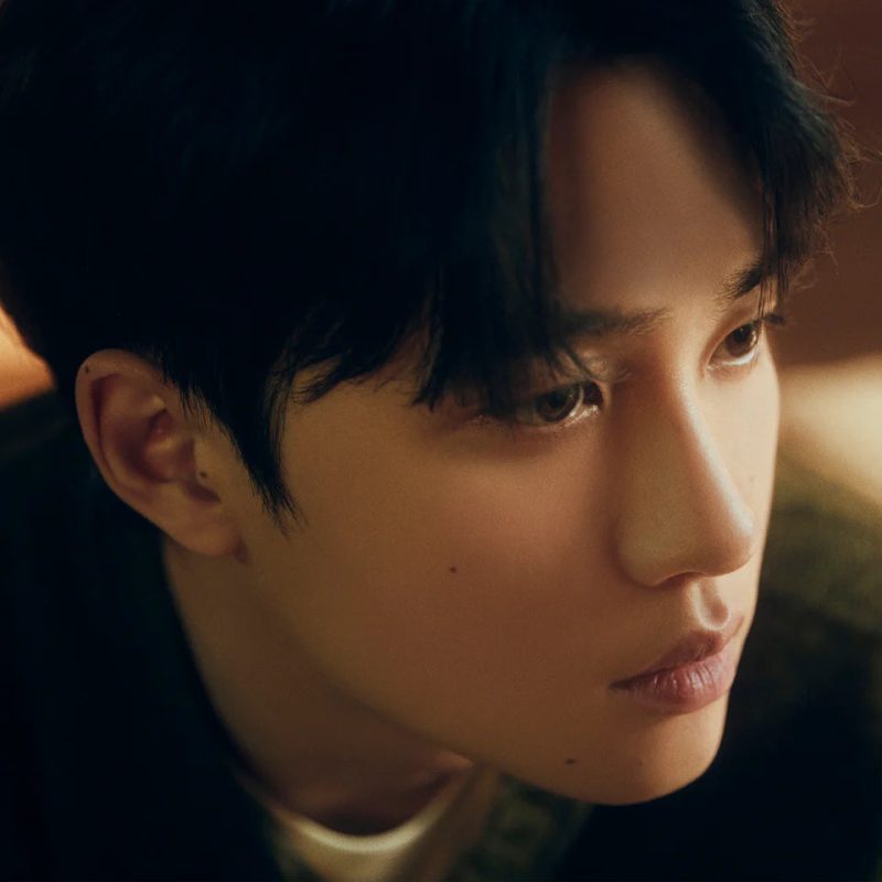 D.O. The2ndMiniAlbum coverimage NoteVer. 960x crop center 6f924efa 76df 4660 a5f7 a88c0b8fb5de